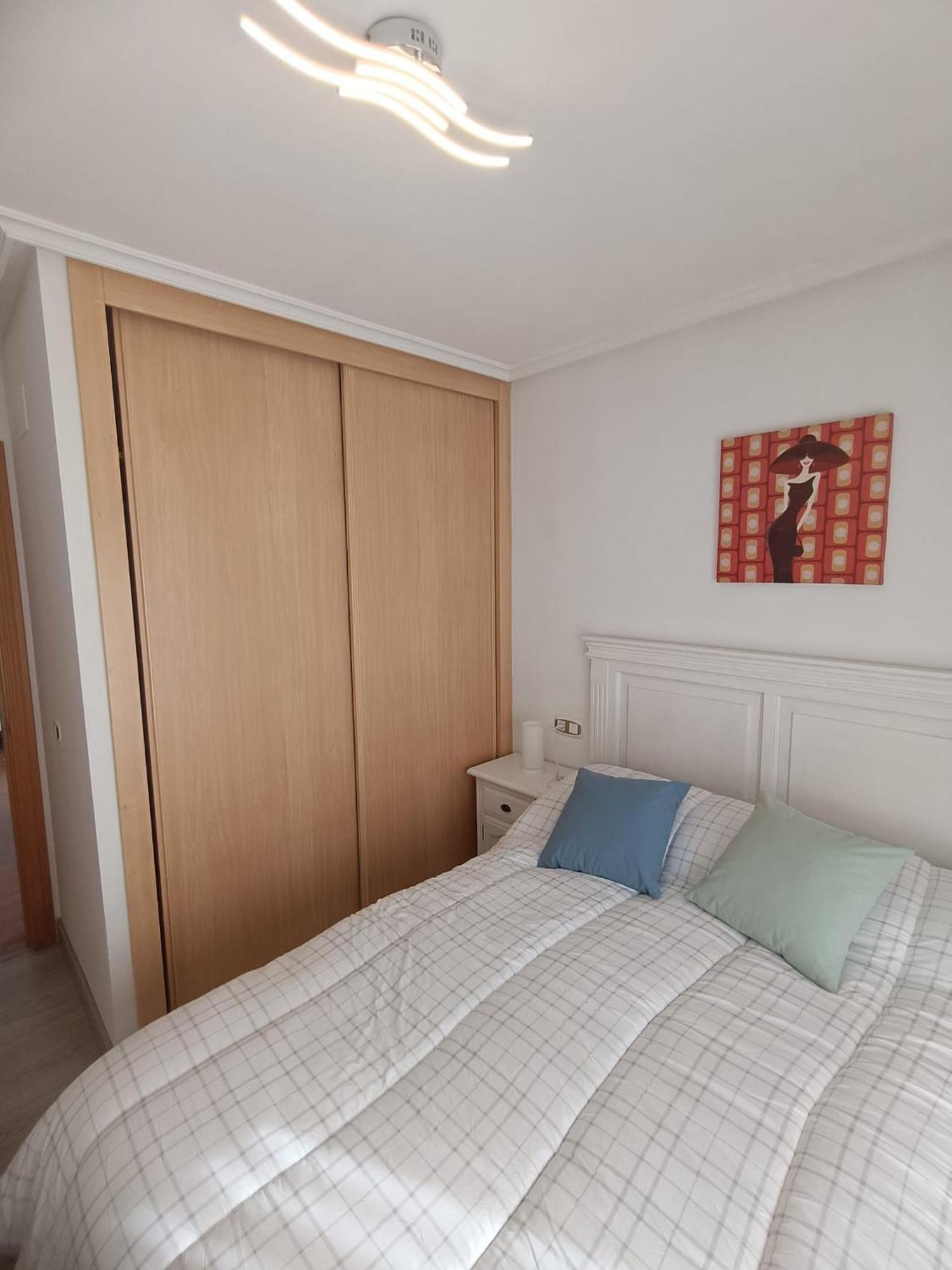 Apartamento Hospital Los Prados Parking Gratuito Oviedo Kültér fotó