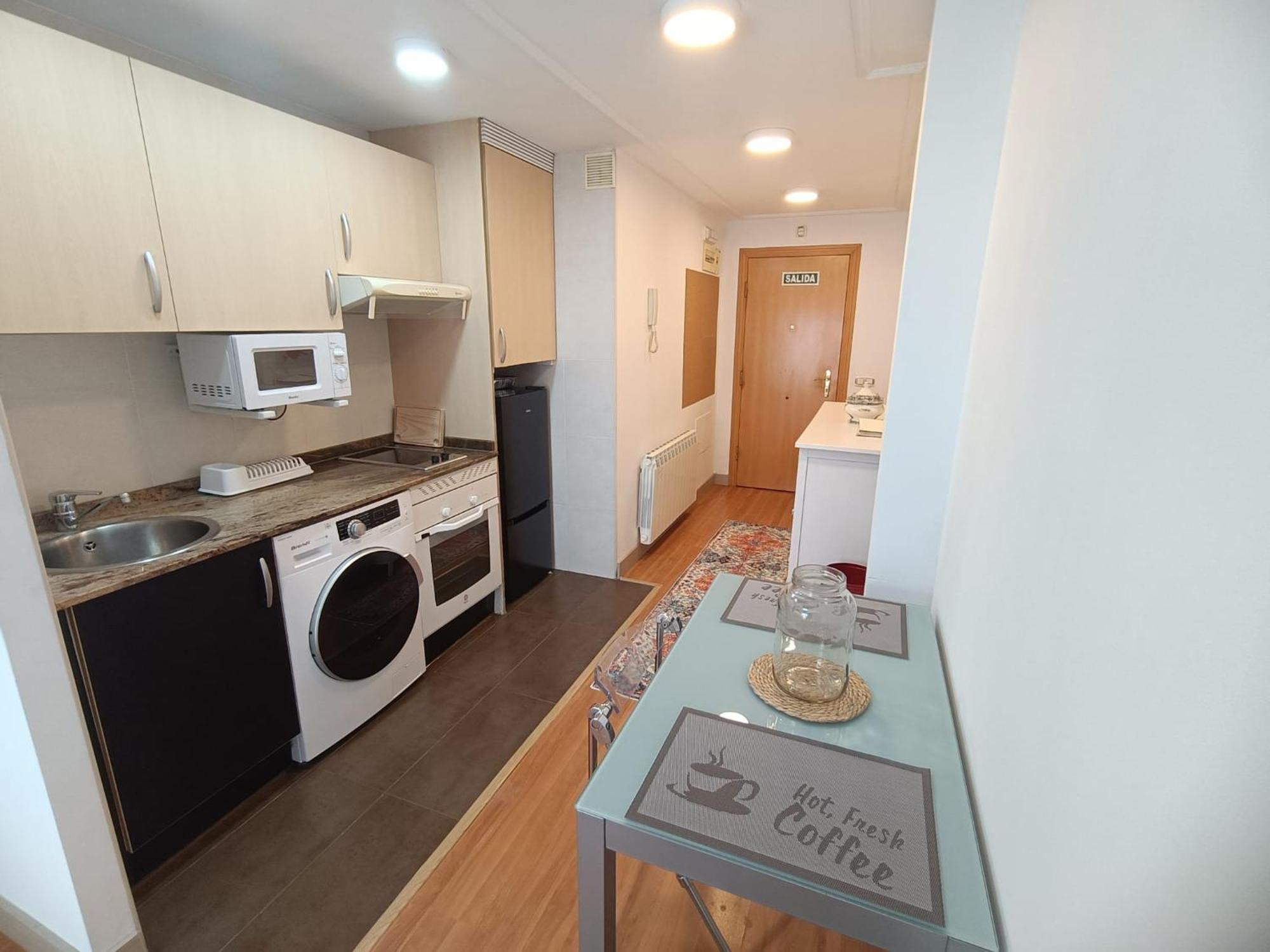 Apartamento Hospital Los Prados Parking Gratuito Oviedo Kültér fotó